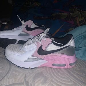 They have only been worn once